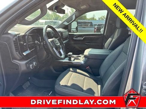 Used 2024 GMC Sierra 1500 Elevation w/ LPO, Elevation Black Package AWD/4WD image 2