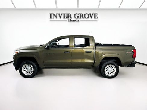 Used 2023 Chevrolet Colorado W/T w/ WT Convenience Package II AWD/4WD image 8
