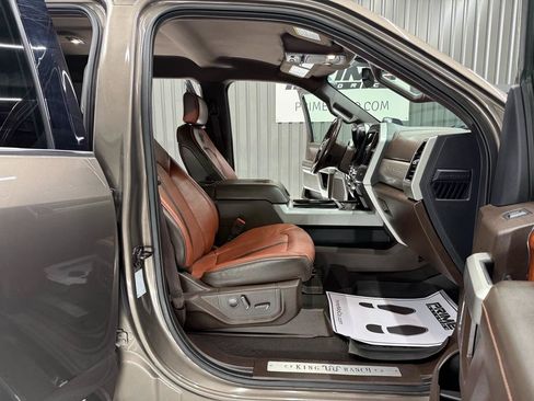 Used 2022 Ford F350 King Ranch w/ Chrome Package AWD/4WD image 27