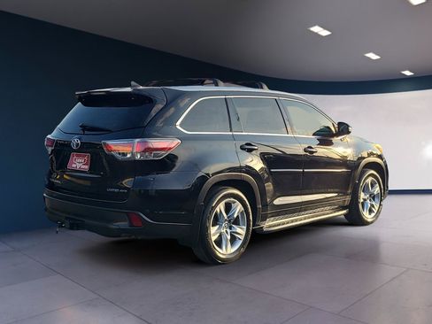 Used 2016 Toyota Highlander Limited Platinum AWD/4WD image 5