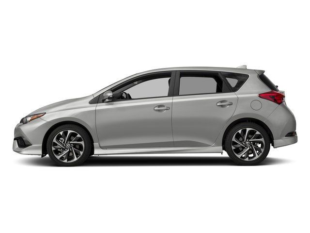 Used 2017 Toyota Corolla iM FWD image 3