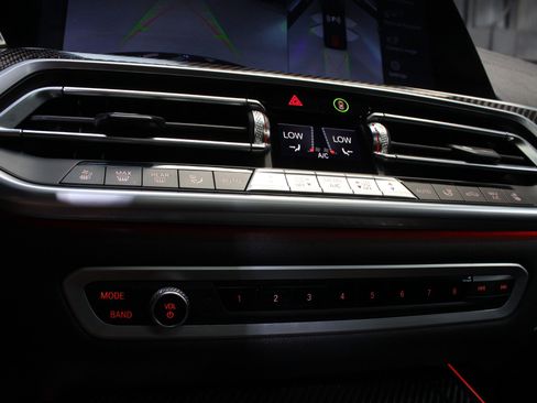 Used 2023 BMW X5 M50i w/ Climate Comfort Package image 77