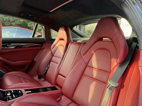 Used 2017 Porsche Panamera Turbo AWD/4WD image 17
