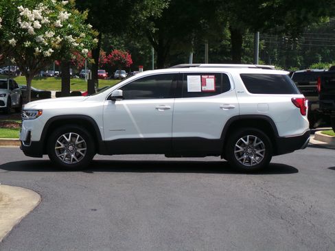 Used 2022 GMC Acadia SLT FWD image 5