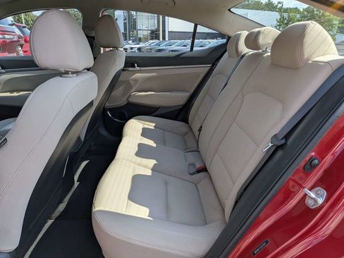 Used 2018 Hyundai Elantra SEL FWD image 14