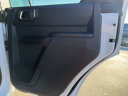 Used 2025 Ford Bronco Big Bend image 32