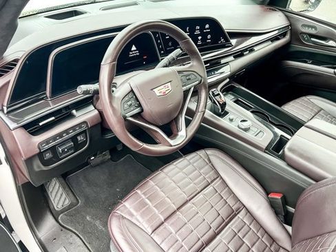 Used 2021 Cadillac Escalade Premium Luxury Platinum image 16