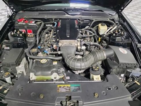 Used 2005 Ford Mustang GT Premium RWD image 17