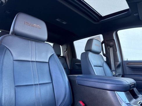 Used 2024 Chevrolet Silverado 1500 High Country w/ Technology Package image 18