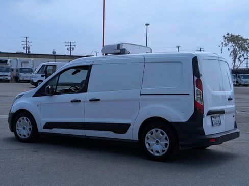 Used 2018 Ford Transit Connect XL FWD image 5