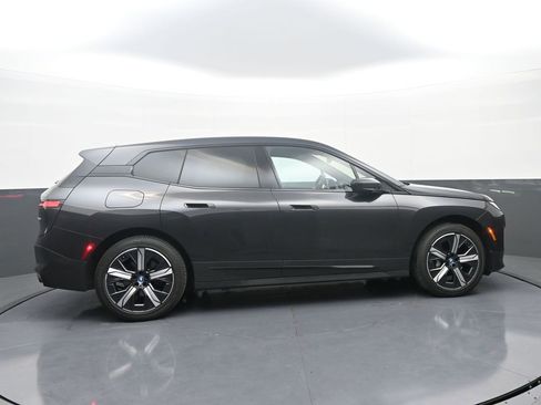 Used 2024 BMW iX xDrive50 w/ Convenience Package AWD/4WD image 8