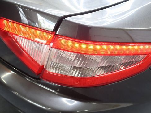 Used 2015 Maserati GranTurismo Base image 24