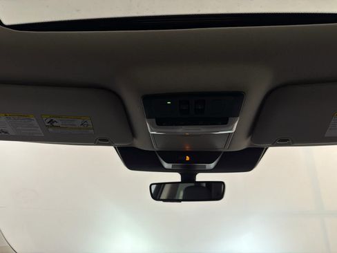 New 2026 Nissan Pathfinder SL w/ SL Premium Package FWD image 21