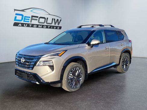 Used 2026 Nissan Rogue Platinum w/ Platinum Premium Package AWD/4WD image 7