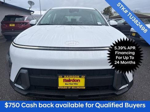 New 2026 Hyundai Kona SE image 2