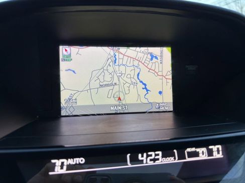 Used 2014 Honda Pilot Touring image 25