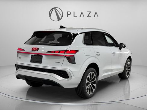 New 2026 Audi Q3 quattro 2.0T image 5