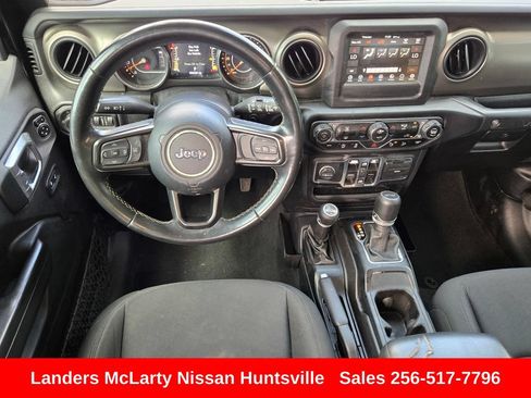 Used 2021 Jeep Wrangler Unlimited Sport AWD/4WD image 15