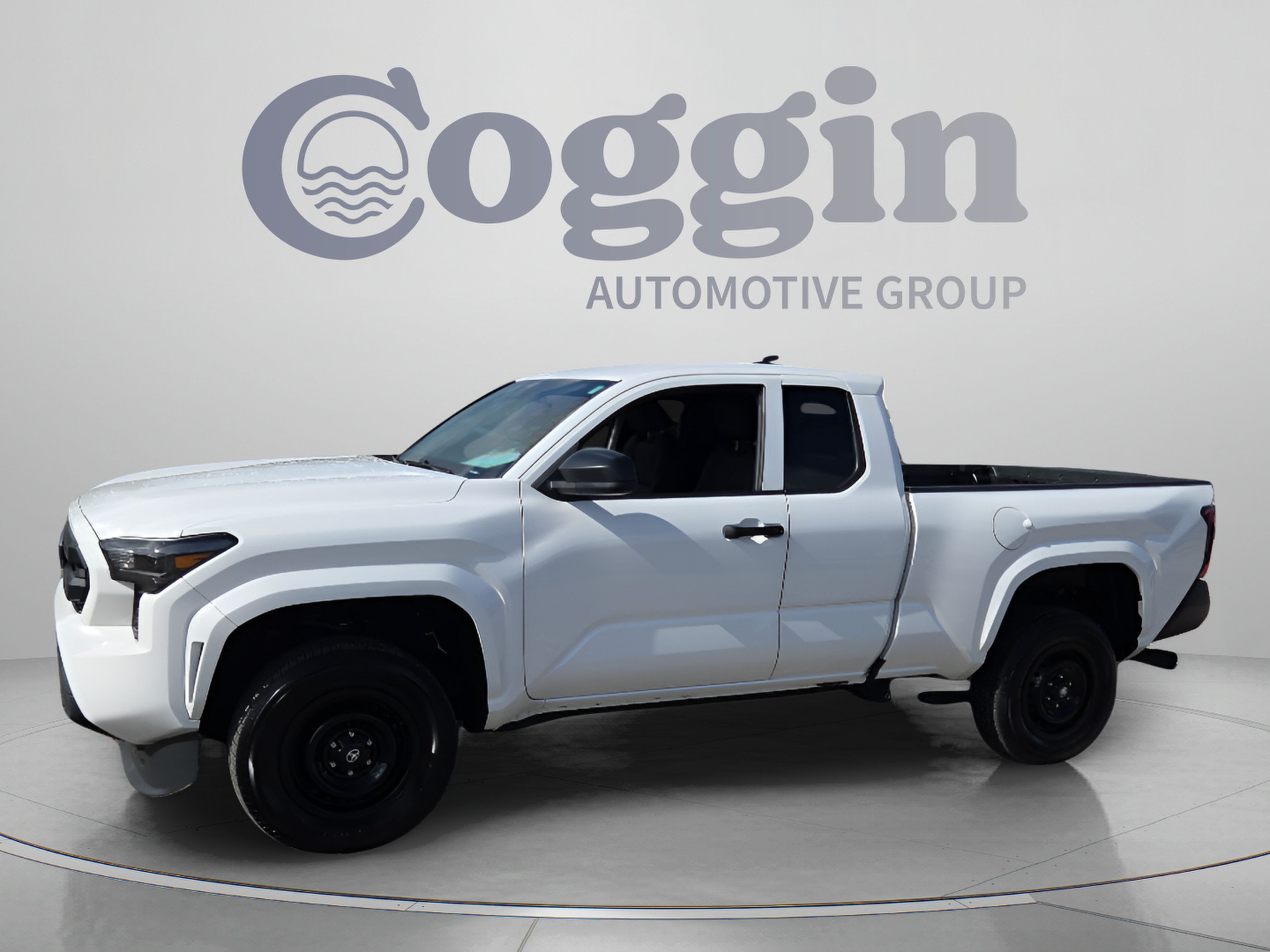 Used 2024 Toyota Tacoma SR RWD image 1