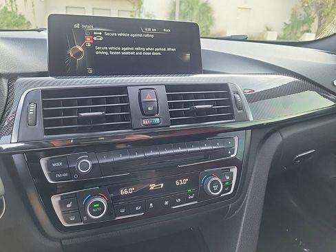 Used 2016 BMW M4 Coupe image 19