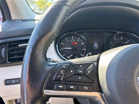 Certified 2022 Nissan Rogue Sport SL w/ Premium Package image 12