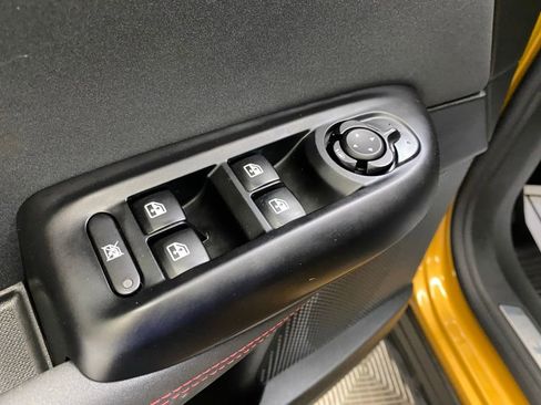 Used 2024 Dodge Hornet GT image 27