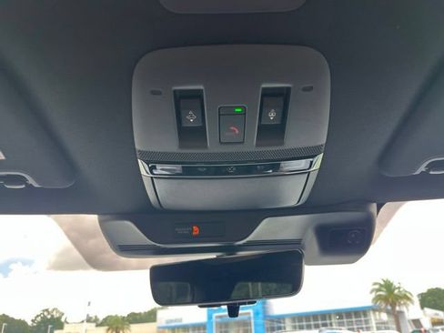 Used 2025 Nissan Armada PRO-4X w/ Pro-4X Premium Package AWD/4WD image 29