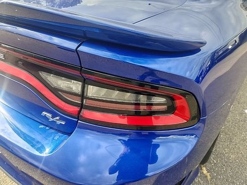 Used 2022 Dodge Charger R/T w/ Plus Group RWD image 13