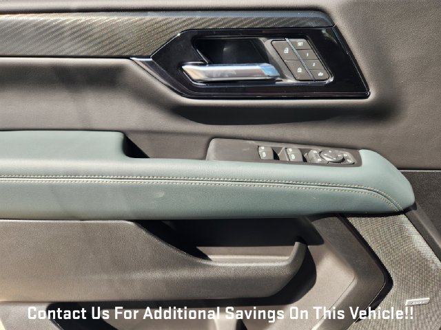 New 2027 GMC Yukon AT4 w/ AT4 Premium Plus Package AWD/4WD image 17