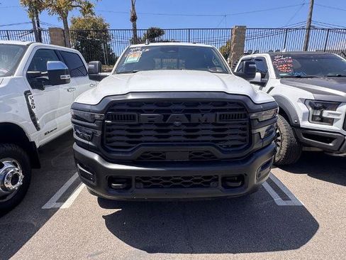 Used 2025 RAM 3500 Tradesman AWD/4WD image 2
