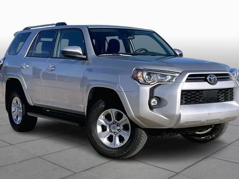 Used 2024 Toyota 4Runner SR5 image 4