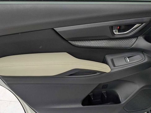 Certified 2025 Subaru Ascent Premium image 21