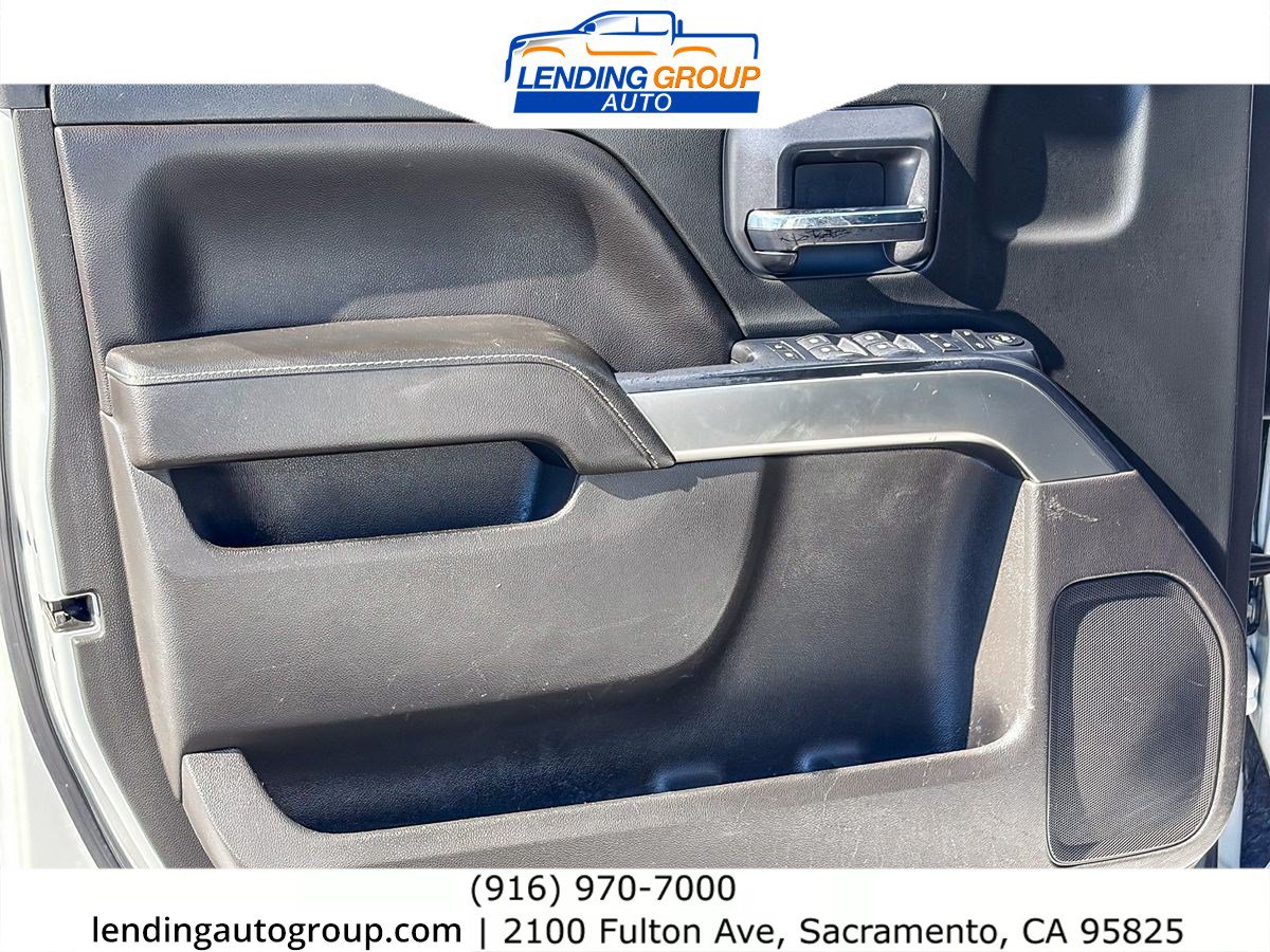 Used 2018 Chevrolet Silverado 1500 LT w/ LT Eassist Package RWD image 18