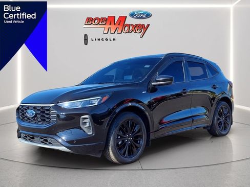 Used 2024 Ford Escape ST-Line Elite w/ Premium Technology Package AWD/4WD image 1