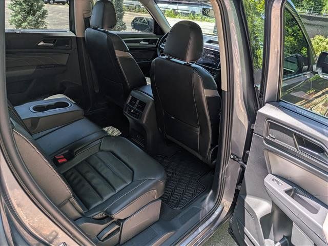 Used 2021 Volkswagen Atlas SEL Premium AWD/4WD image 15