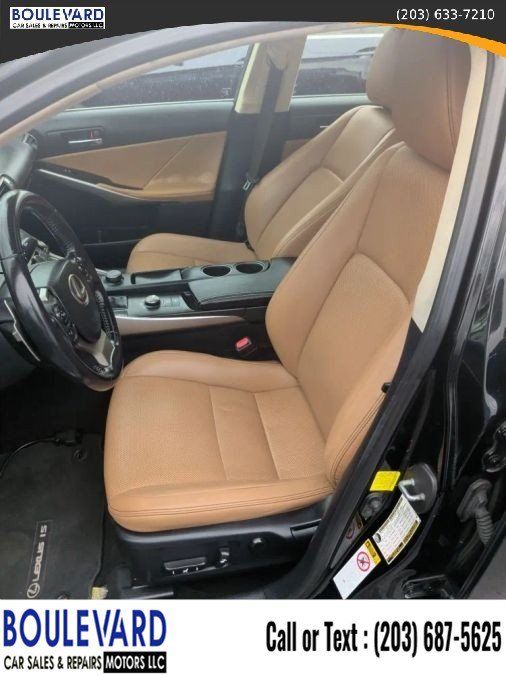 Used 2016 Lexus IS 200t RWD image 13