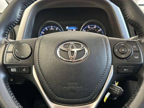 Certified 2017 Toyota RAV4 XLE w/ Carpet Mat Package FWD image 21