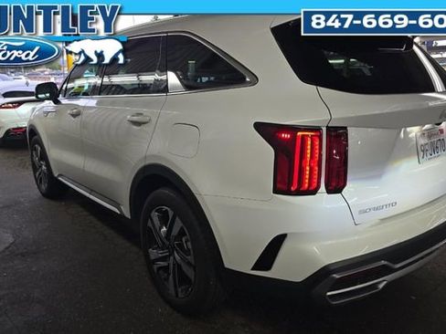 Used 2023 Kia Sorento SX Prestige image 5