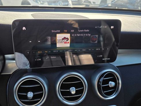 Used 2020 Mercedes-Benz GLC 300 4MATIC image 27