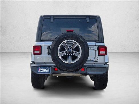 Used 2020 Jeep Wrangler Unlimited Sahara AWD/4WD image 6