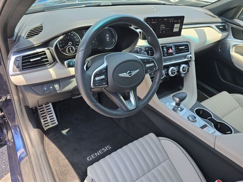 Used 2023 Genesis G70 2.0T w/ Sport Prestige Package AWD/4WD image 15