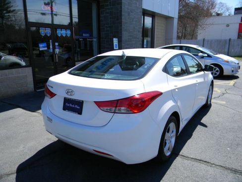 Used 2013 Hyundai Elantra GLS FWD image 8