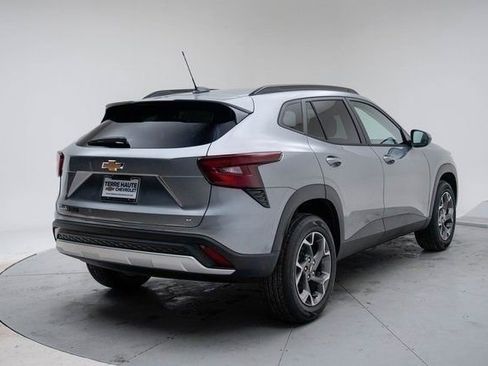 New 2026 Chevrolet Trax LT w/ Driver Confidence Package image 7