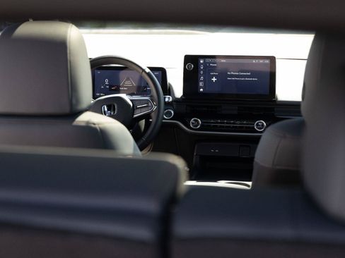 Used 2025 Honda Prologue Touring image 19