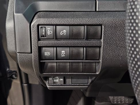 Used 2024 Toyota Tacoma SR image 25