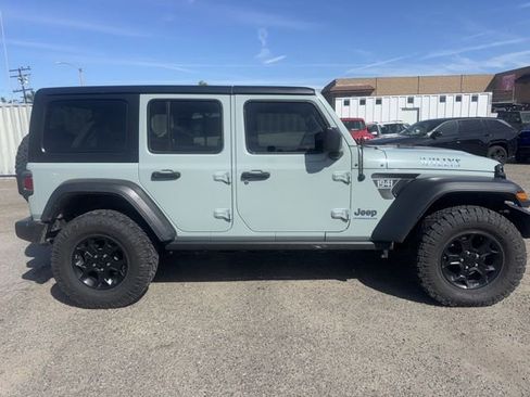 Used 2023 Jeep Wrangler Unlimited w/ Cold Weather Group image 4