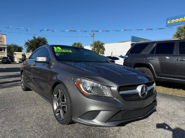 Used 2014 Mercedes-Benz CLA 250 4MATIC image 3