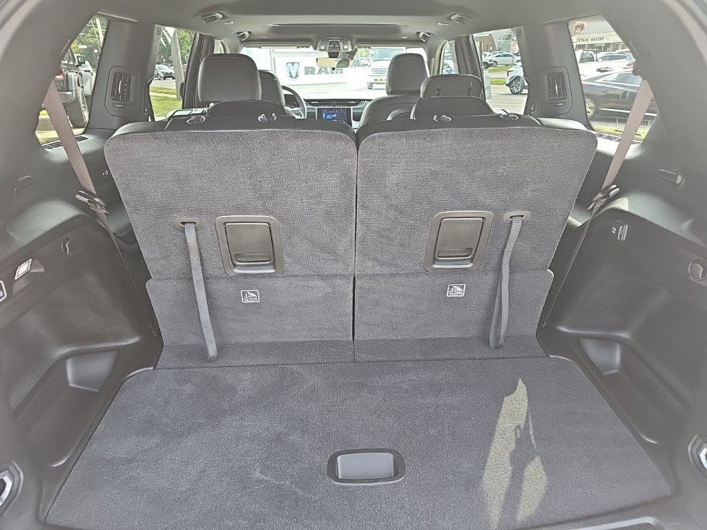Certified 2025 Jeep Grand Cherokee L Altitude AWD/4WD image 25