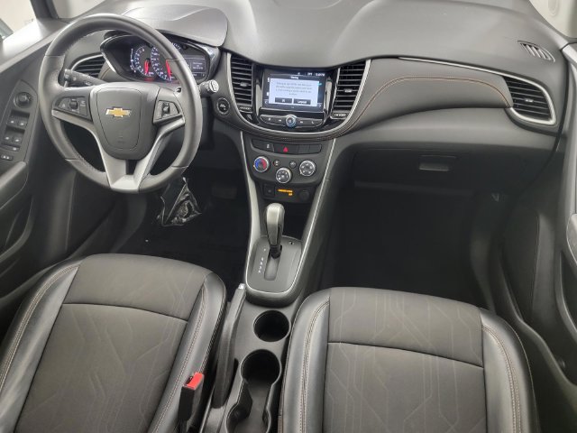 Used 2017 Chevrolet Trax LT w/ LT Convenience Package FWD image 33