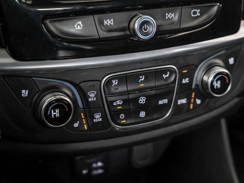 Used 2022 Chevrolet Traverse Premier w/ Redline Edition image 30